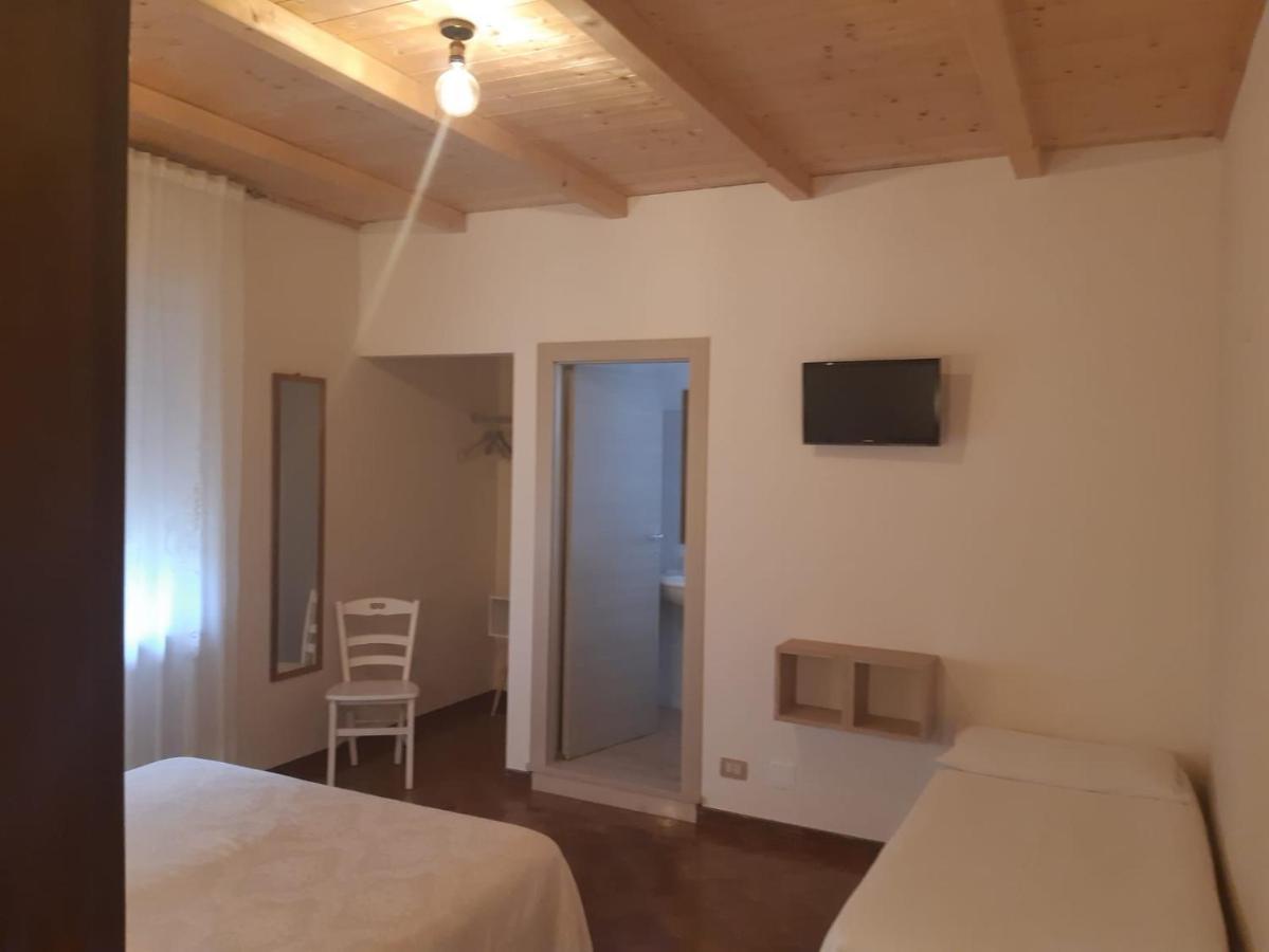 Bed and Breakfast Le Corti Del Casale Альберобелло Экстерьер фото