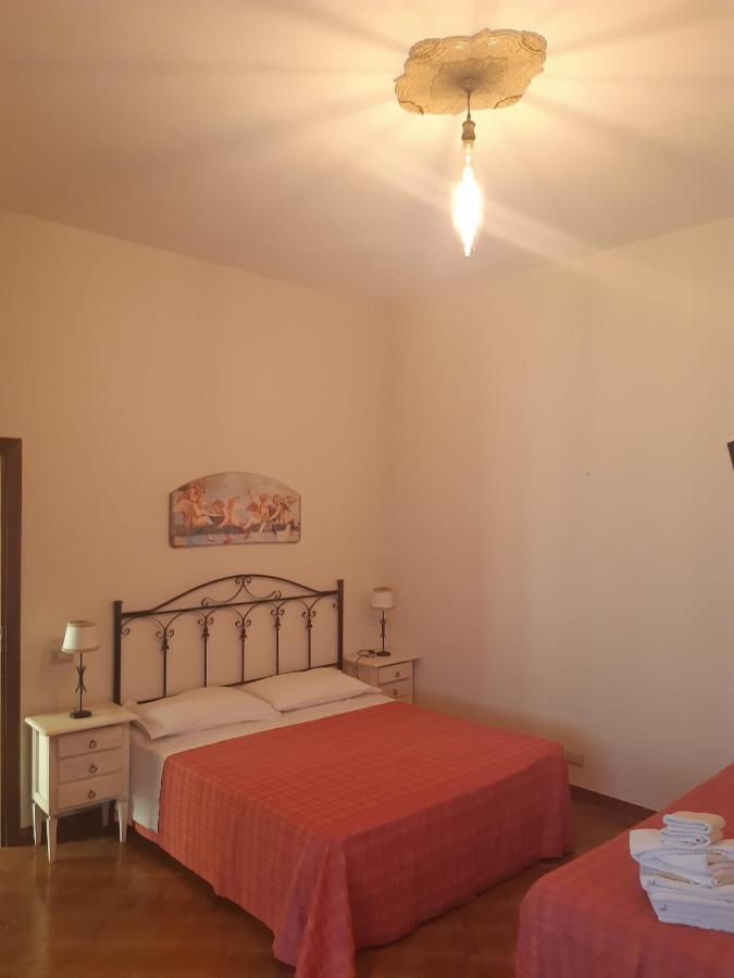 Bed and Breakfast Le Corti Del Casale Альберобелло Экстерьер фото